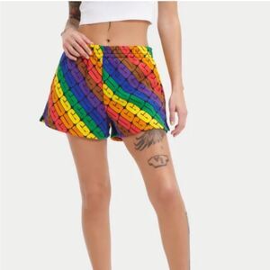 Ugg Noni Short Pride